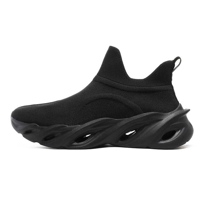 ‘Horizon Pulse’ X9X Sneakers in Carbon Black