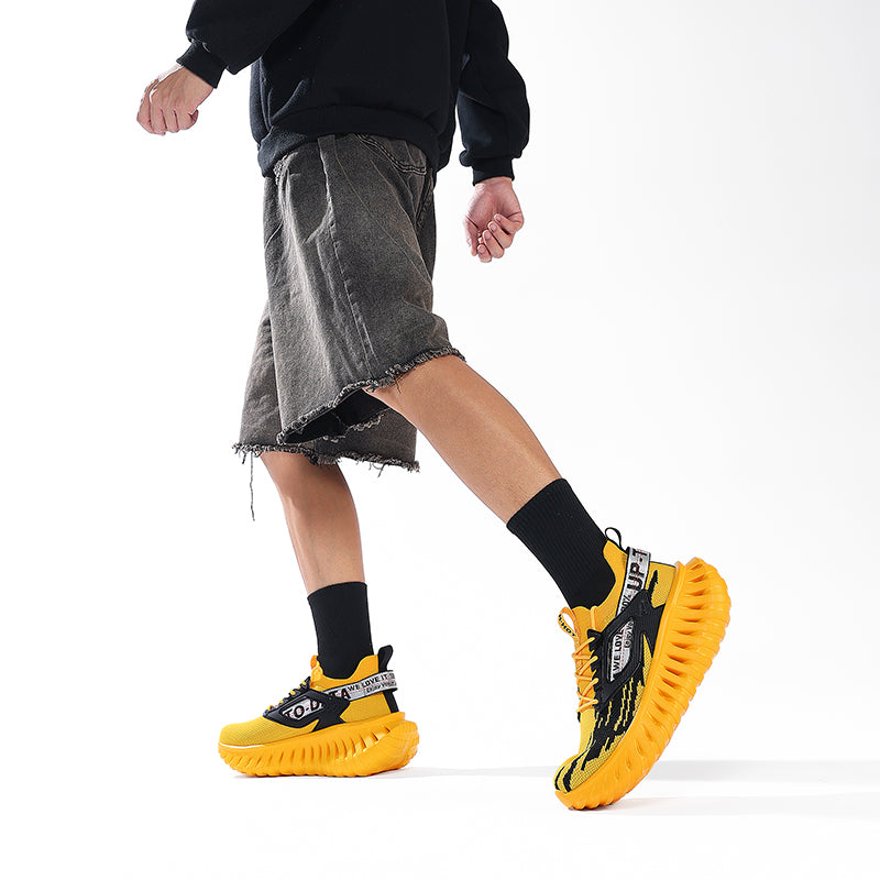 ‘Magnetron Rise’ X9X Sneakers