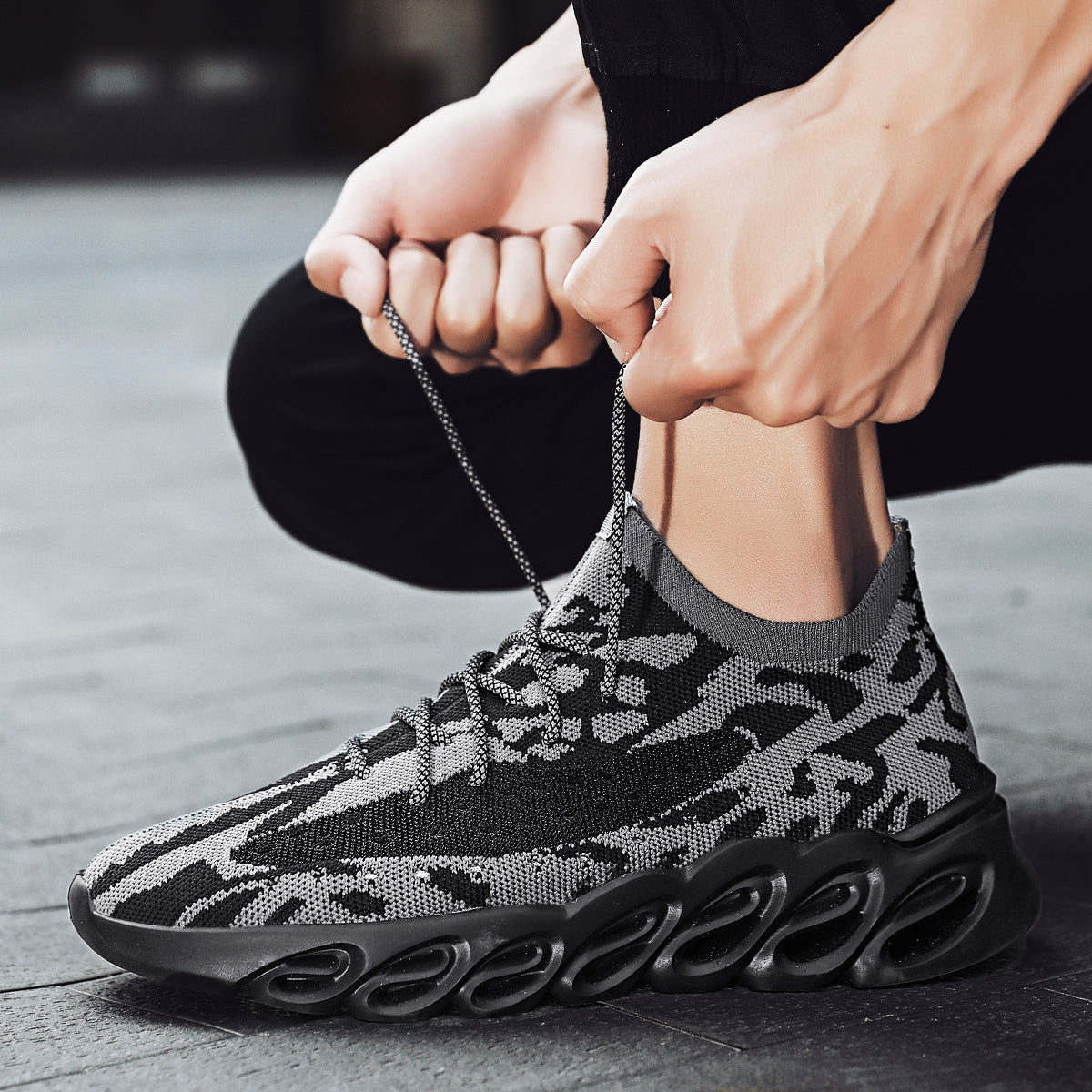 KRAKEN 'Python Legend' X9X Sneakers